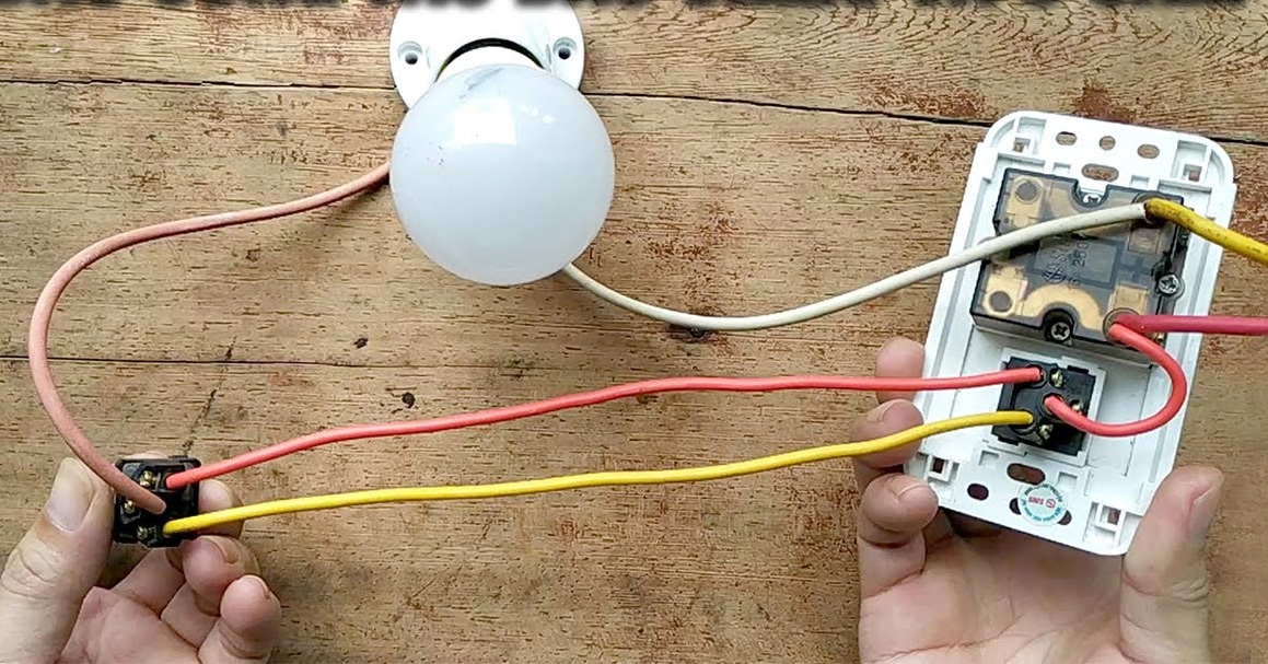 cách đấu công tắc 2 chiều