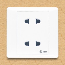 kích thước ổ cắm đôi vuông